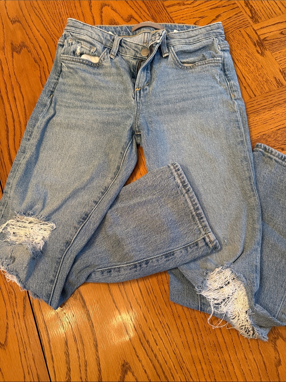 Light Blue Distressed Women's Jeans